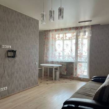 Сдается 1-комнатная квартира, 48,2 м²