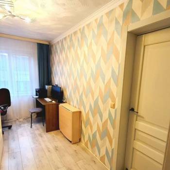 Продается 3-х комнатная квартира, 56 м²