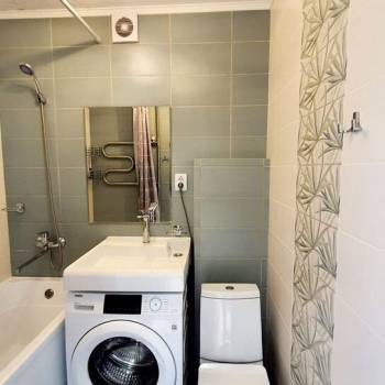 Продается 3-х комнатная квартира, 56 м²