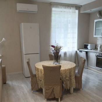 Сдается Многокомнатная квартира, 90 м²