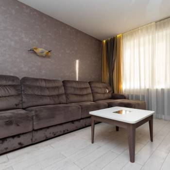 Продается 2-х комнатная квартира, 55,7 м²