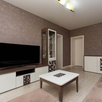 Продается 2-х комнатная квартира, 55,7 м²