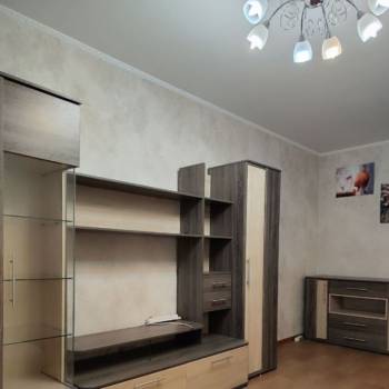 Сдается Многокомнатная квартира, 61 м²