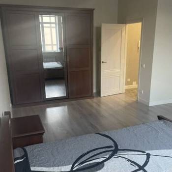 Сдается 1-комнатная квартира, 43 м²