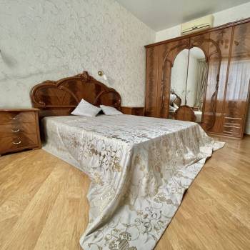 Сдается Многокомнатная квартира, 107 м²
