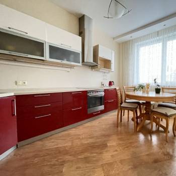 Сдается Многокомнатная квартира, 107 м²