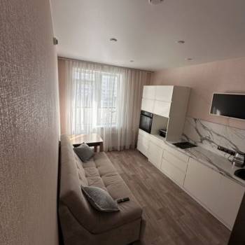 Продается 1-комнатная квартира, 41 м²
