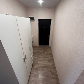 Продается 1-комнатная квартира, 41 м²