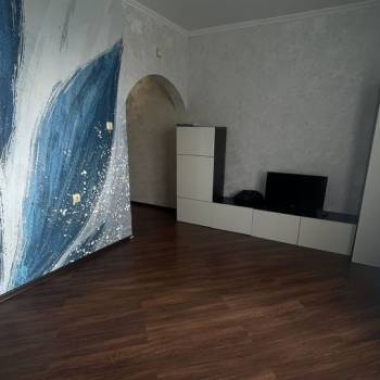Сдается 2-х комнатная квартира, 63 м²