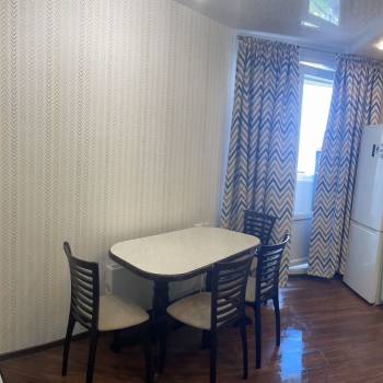 Сдается 2-х комнатная квартира, 63 м²