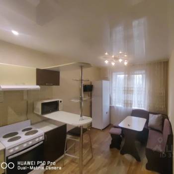 Сдается 1-комнатная квартира, 42 м²