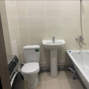 Продается 1-комнатная квартира, 38,6 м²