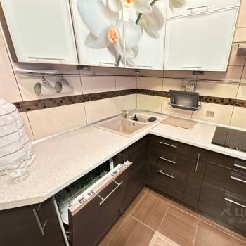 Сдается 1-комнатная квартира, 36,8 м²