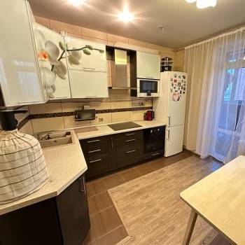 Сдается 1-комнатная квартира, 36,8 м²