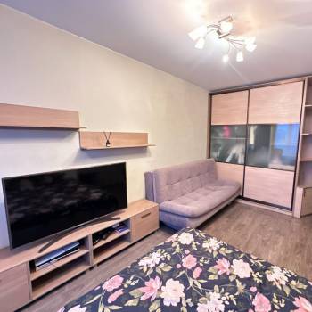 Сдается 1-комнатная квартира, 36,8 м²