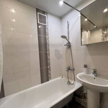 Сдается 2-х комнатная квартира, 48 м²