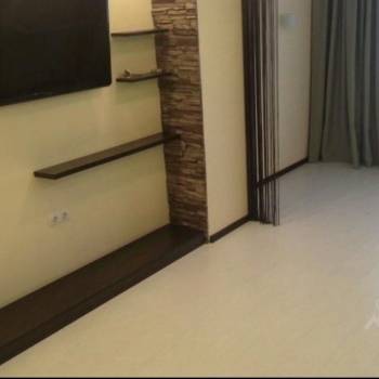 Сдается 1-комнатная квартира, 56 м²