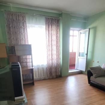 Сдается 1-комнатная квартира, 53,2 м²