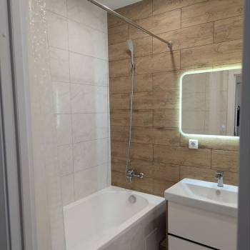 Сдается 1-комнатная квартира, 56,2 м²