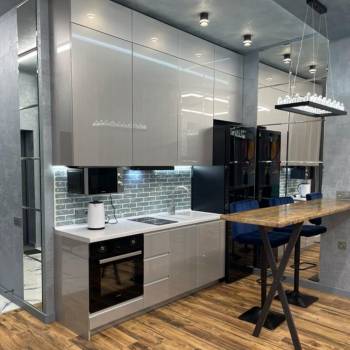 Сдается 1-комнатная квартира, 52 м²