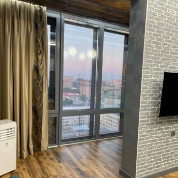 Сдается 1-комнатная квартира, 52 м²