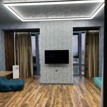 Сдается 1-комнатная квартира, 52 м²