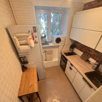 Продается 1-комнатная квартира, 32 м²