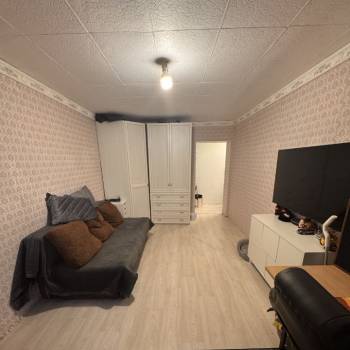 Продается 1-комнатная квартира, 32 м²
