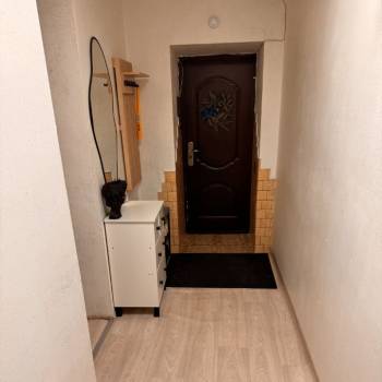 Продается 1-комнатная квартира, 32 м²