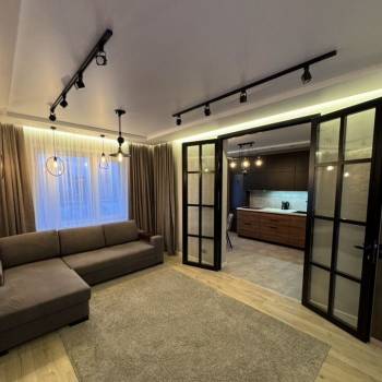 Сдается 2-х комнатная квартира, 64 м²