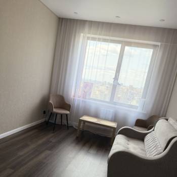 Сдается Многокомнатная квартира, 68 м²