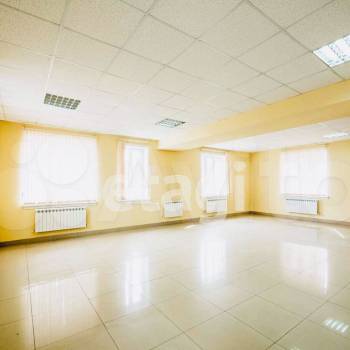 Сдается Нежилое помещение, 230 м²