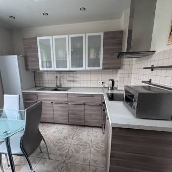 Продается 1-комнатная квартира, 42,4 м²