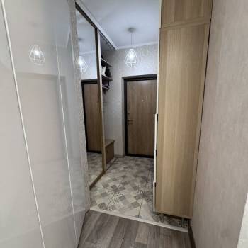 Продается 1-комнатная квартира, 42,4 м²
