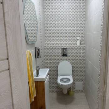 Продается Многокомнатная квартира, 99,5 м²