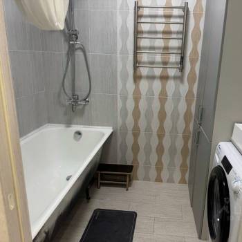 Продается Многокомнатная квартира, 99,5 м²