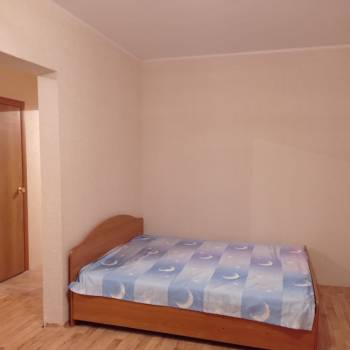 Продается 1-комнатная квартира, 42,5 м²