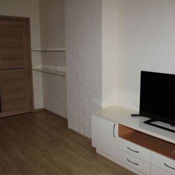 Сдается 1-комнатная квартира, 43 м²