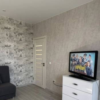 Сдается 1-комнатная квартира, 38 м²