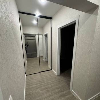 Сдается 1-комнатная квартира, 42 м²