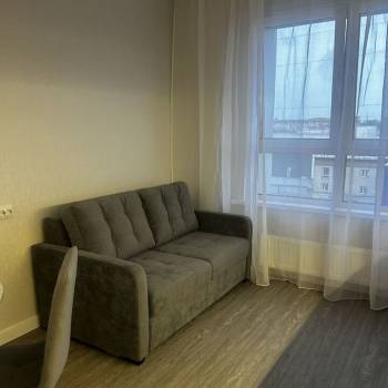 Сдается 1-комнатная квартира, 42 м²