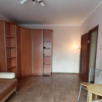 Сдается 1-комнатная квартира, 38 м²
