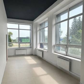 Сдается Нежилое помещение, 81 м²
