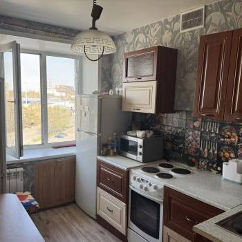 Продается 1-комнатная квартира, 32 м²