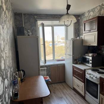 Продается 1-комнатная квартира, 32 м²