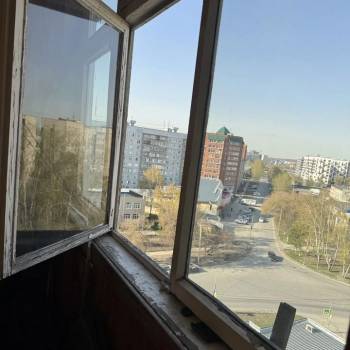 Продается 1-комнатная квартира, 32 м²