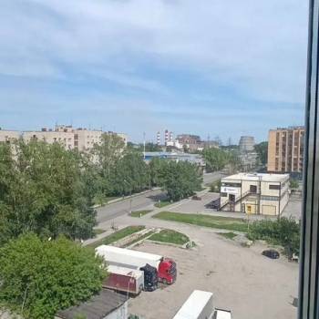 Продается 1-комнатная квартира, 32 м²