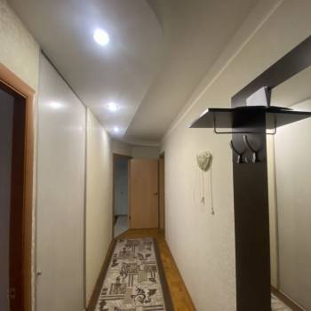 Сдается Многокомнатная квартира, 60 м²