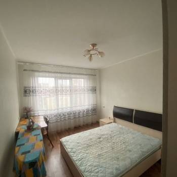 Сдается Многокомнатная квартира, 60 м²