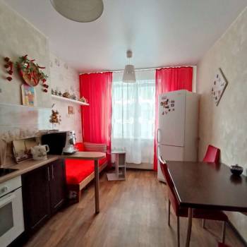 Сдается 2-х комнатная квартира, 58 м²